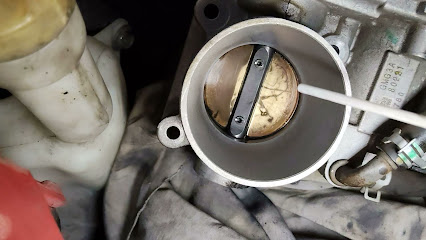 KAR AUTO SERVICE CENTER - Skudai 2 AF1QipMi6tDaxZ6xDbNJT7A5LOJUlcVEVy2Q gbeQ obw426 h240 k no